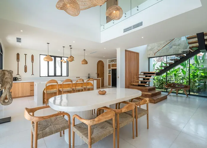 Bimini - Luxury 4br Private Pool In Canggu With Jacuzzi Villa *
