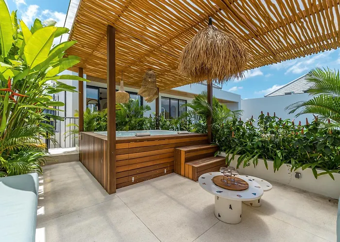 Villa Bimini - Luxury 4br Private Pool In Canggu With Jacuzzi Kerobokan