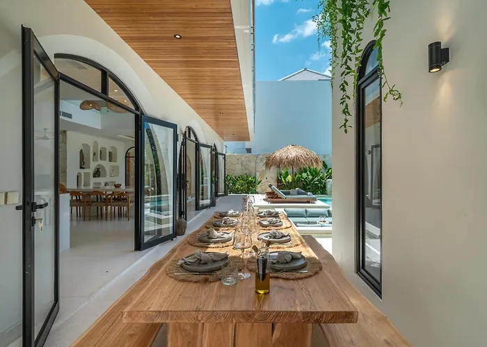 Villa Bimini - Luxury 4br Private Pool In Canggu With Jacuzzi