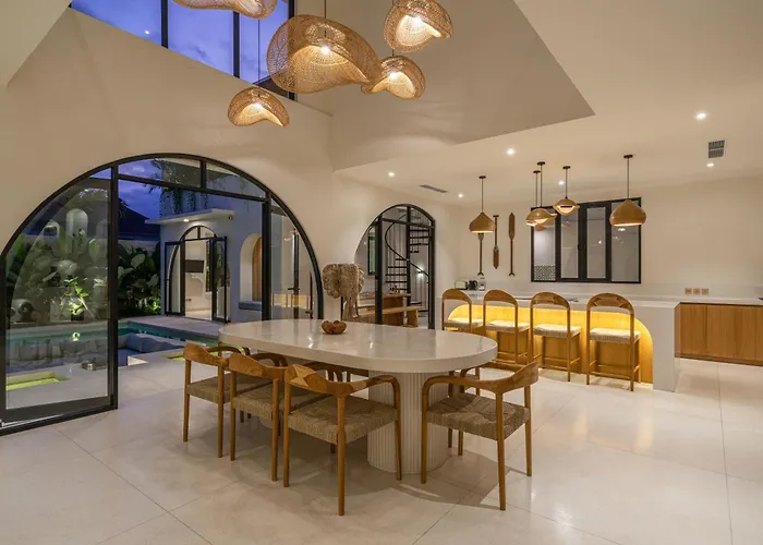 Bimini - Luxury 4br Private Pool In Canggu With Jacuzzi Villa