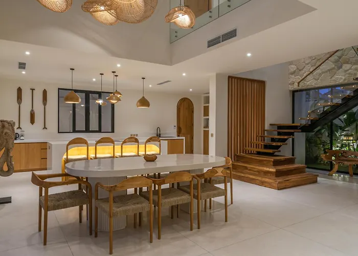 Villa Bimini - Luxury 4br Private Pool In Canggu With Jacuzzi