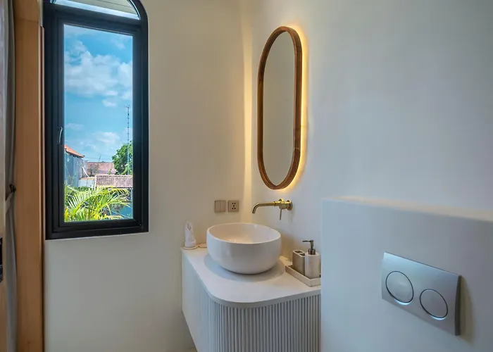 Bimini - Luxury 4br Private Pool In Canggu With Jacuzzi Villa Kerobokan