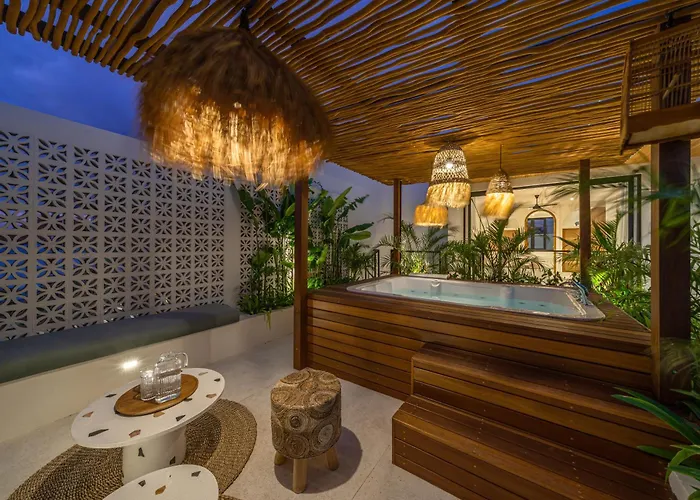 Villa Bimini - Luxury 4br Private Pool In Canggu With Jacuzzi *