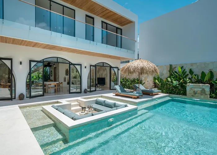 Villa Bimini - Luxury 4br Private Pool In Canggu With Jacuzzi Kerobokan