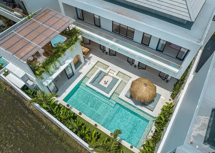 Villa Bimini - Luxury 4br Private Pool In Canggu With Jacuzzi